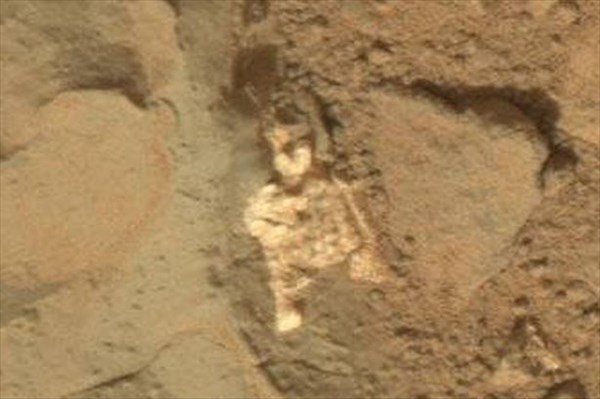 火星探査車が撮影した画像にエイリアンの骨格！？　火星に宇宙人はいたのか？