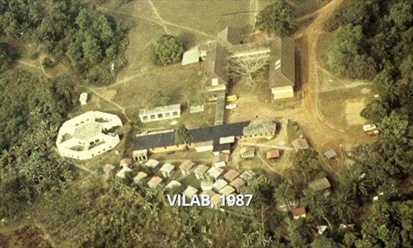 ウイルス研究所が動物実験に使ったチンパンジーを残して放棄した島「猿の島」