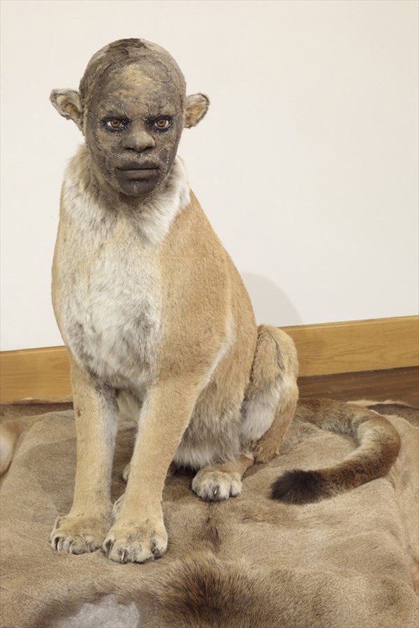 なんだか不安な気持ちになる　ケイト・クラークによる「人間×動物」合体アート