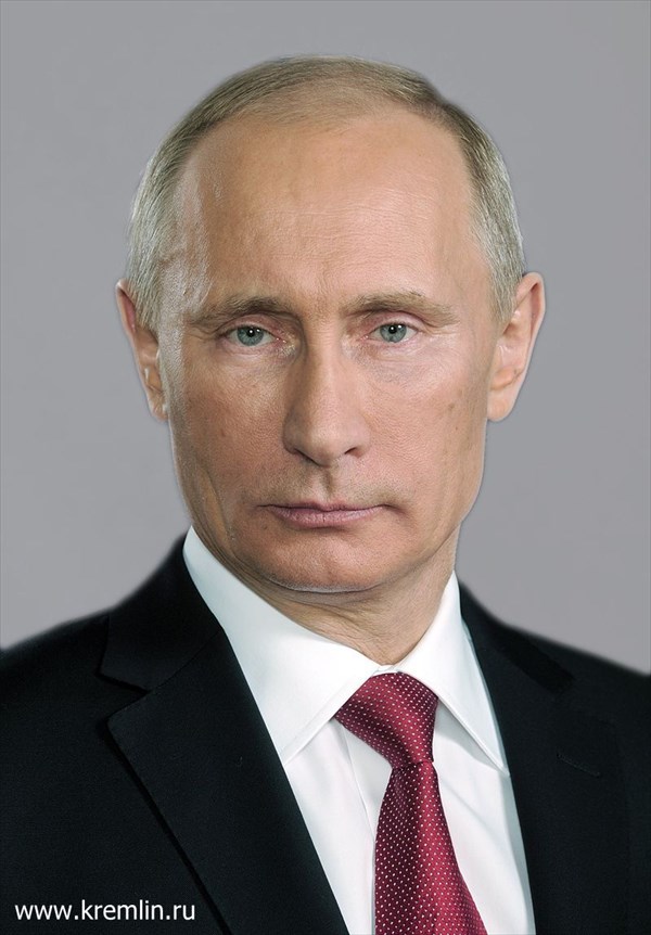 ロシアによる侵攻を予言？　鳥の群れがロシア大統領プーチンの肖像を描く！？