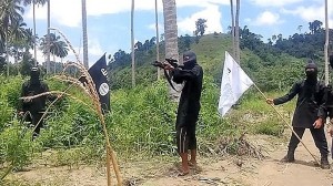 イスラム国がフィリピンに新拠点を設立？　フィリピンで訓練をする兵士映像公開