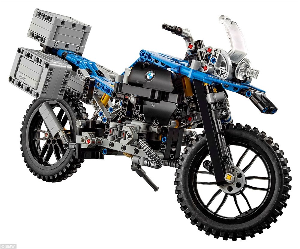未来のバイクは宙に浮く？ BMWが制作したコンセプトバイク「ホバーライド」