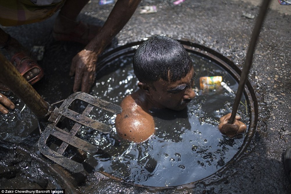 世界最悪の仕事!?　バングラディッシュの下水清掃のお仕事